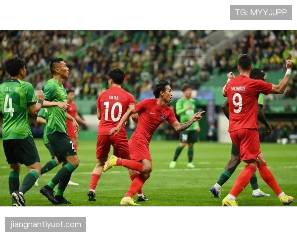 北京国安关键战表现波动，问题在高强度对抗中被放大