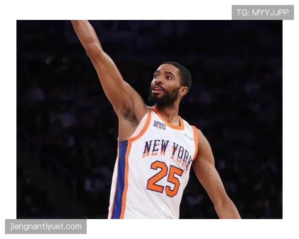 米卡尔·布里奇斯利用无球跑动提升三分效率，明显拉开与联盟同位置防守者差距