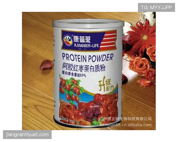 郑思维家的冰箱里塞满蛋白粉，连饮料都是按毫升算的